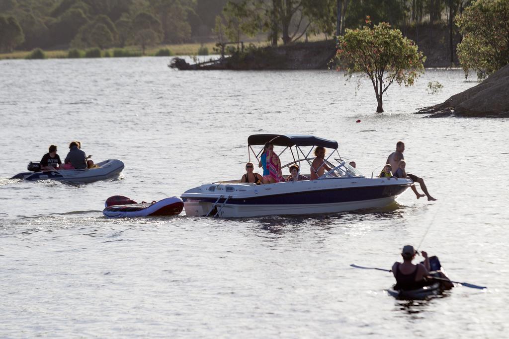 Nrma Lake Somerset Holiday Park Kilcoy Exteriér fotografie